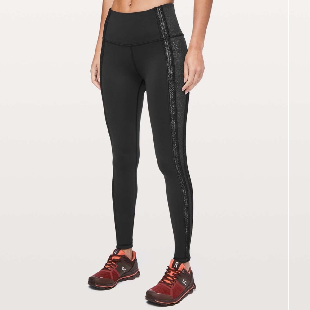 Lululemon🍋 Power Lines Pant Legging
Black / Meisai Ice Grey Black Size 4
